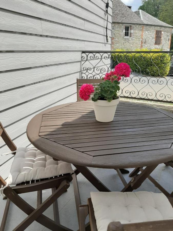 Maison De Campagne En Pierre Bleue-Wifi Et Parking Bousignies-sur-Roc Экстерьер фото
